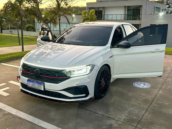 VOLKSWAGEN JETTA 2.0 350 TSI GASOLINA GLI DSG VOLKSWAGEN JETTA 2.0 350 TSI GASOLINA GLI DSG
